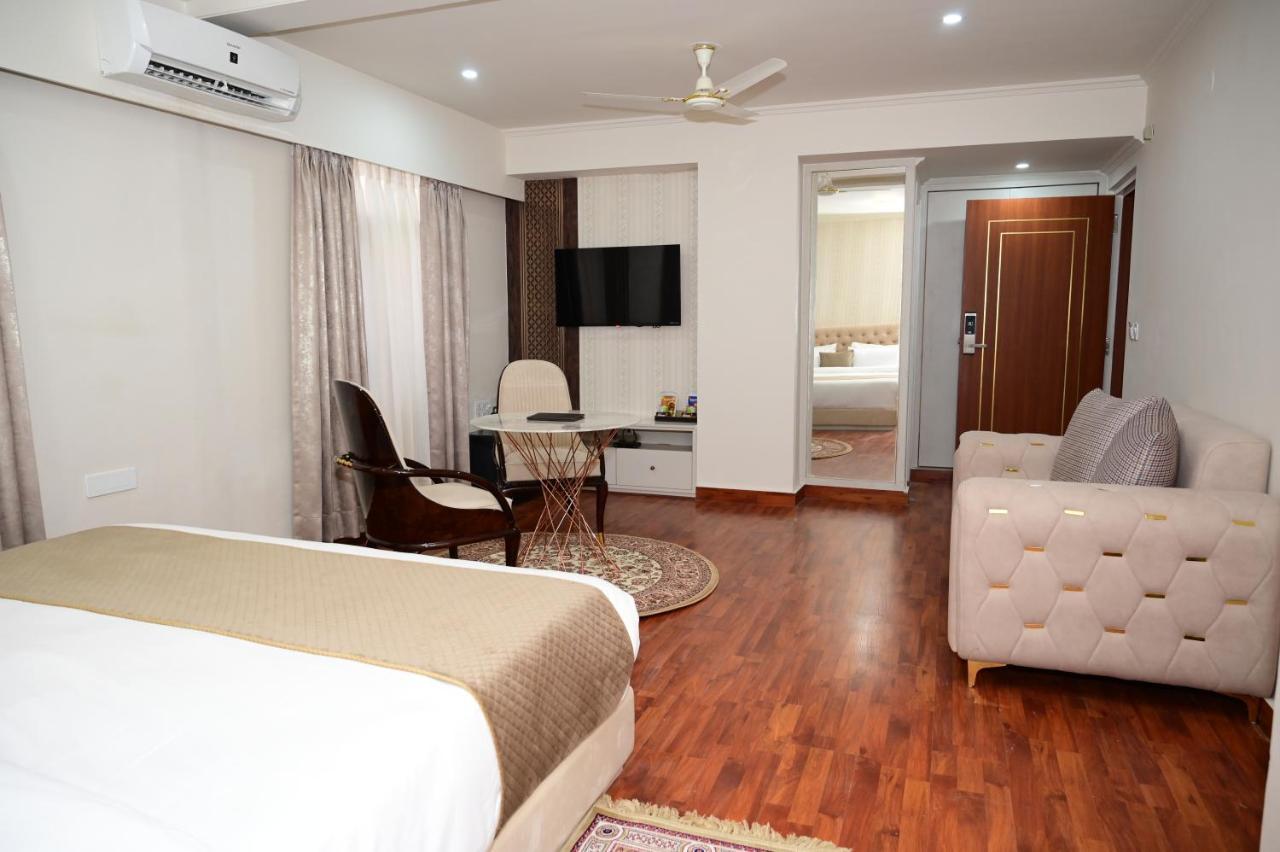 Hotel Amayra Jaipur Luaran gambar