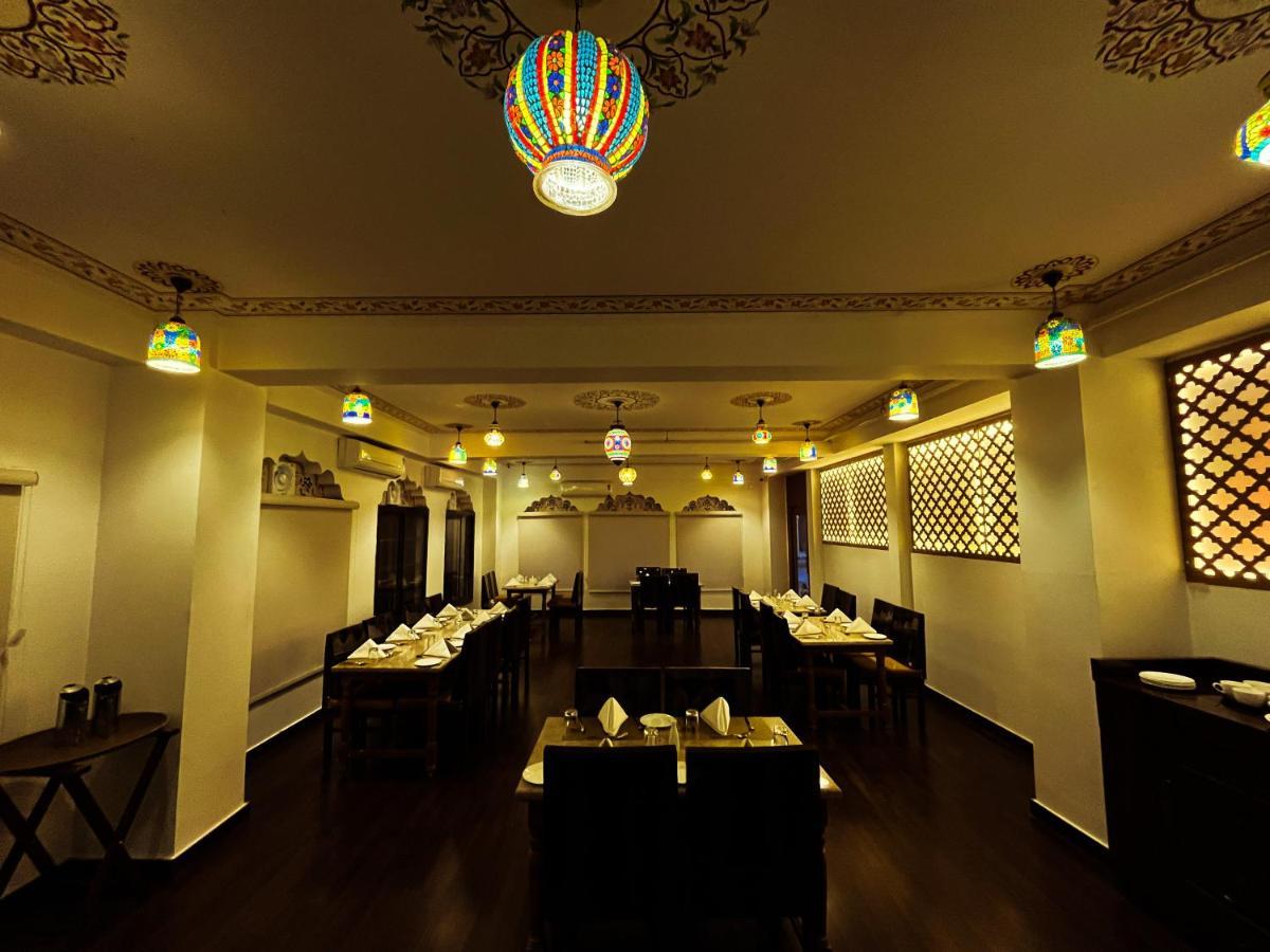 Hotel Amayra Jaipur Luaran gambar