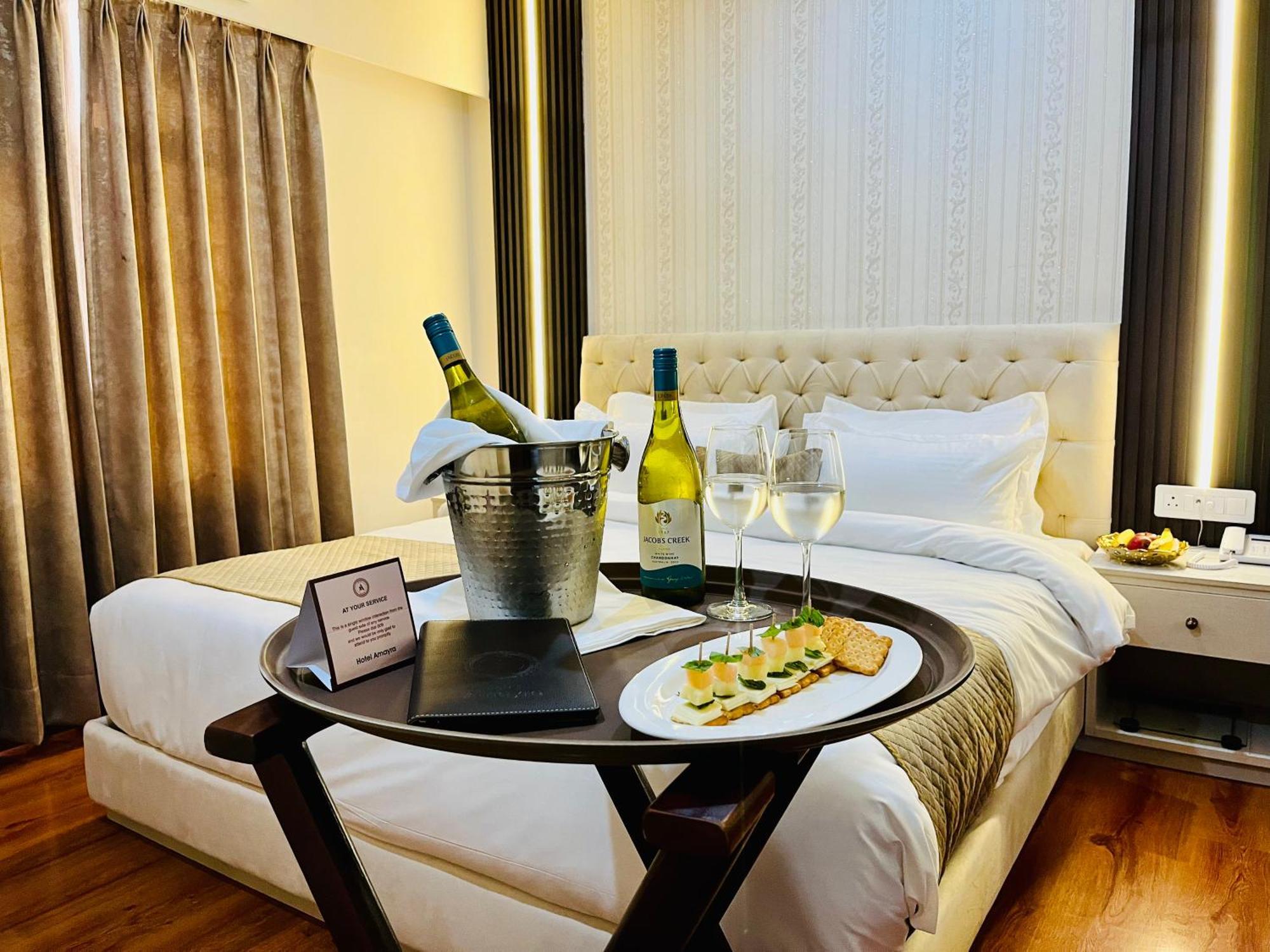 Hotel Amayra Jaipur Luaran gambar